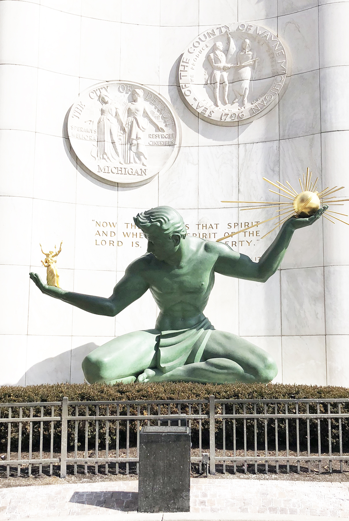 DPA-Spirit of Detroit